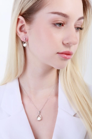 Perlová súprava slza s bielou riečnou perlou 29056.1B