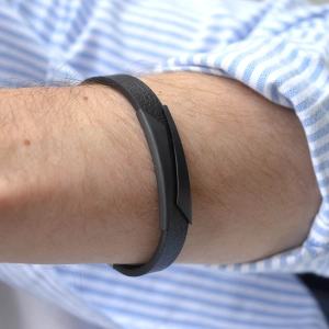 Náramok pánsky čierna koženka s oceľovou ozdobou 43031.3 čierny