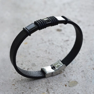 Náramok pánsky z čiernej koženky 43034.3 čierny