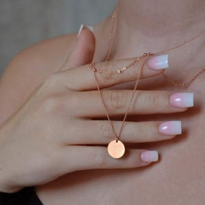 Pozlátený náhrdelník dvojradový s placičkou a retiazkou s guličkami 62002 rose gold