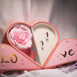 Darčeková krabička srdca KR0007/B ružová II. akosť