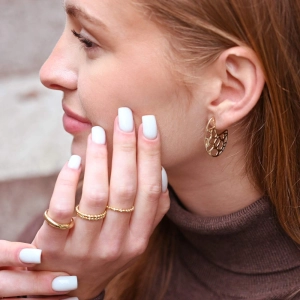 Pozlátené náušnice s moderným vzorom 61171